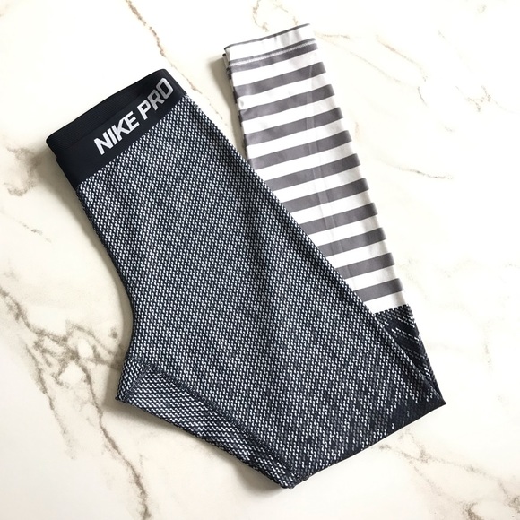 Nike Pants - Nike Pro Hyperwarm Training Tights